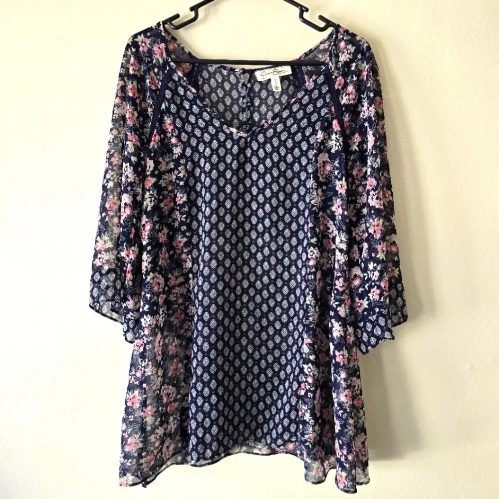 JESSICA SIMPSON MATERNITY Floral Navy Sheer Blouse Short Sleeve Size Small - Picture 2 of 16